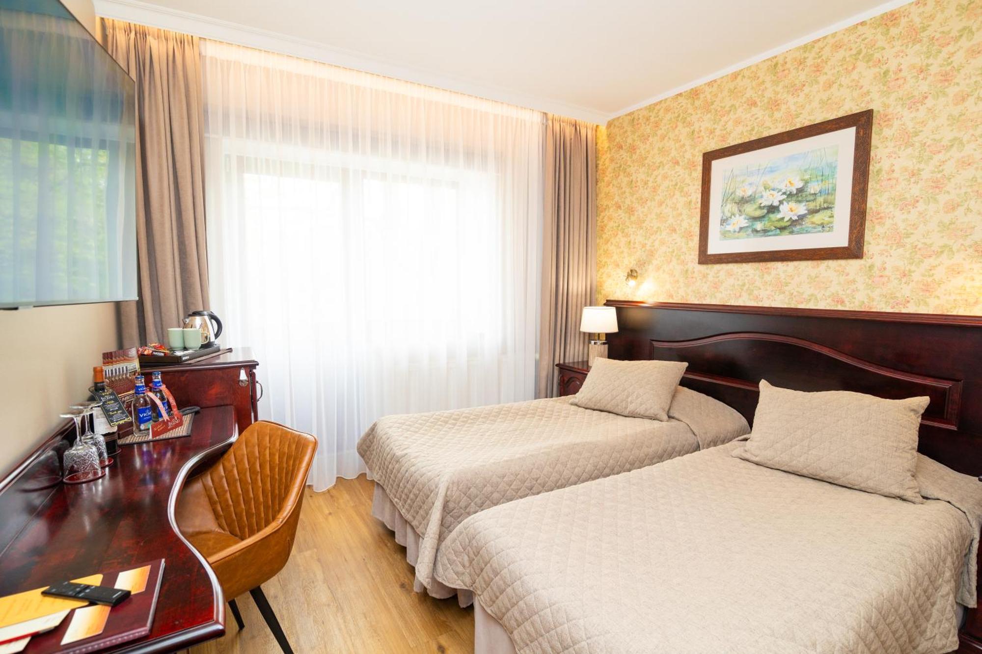 Hotel Legend Pärnu Kültér fotó