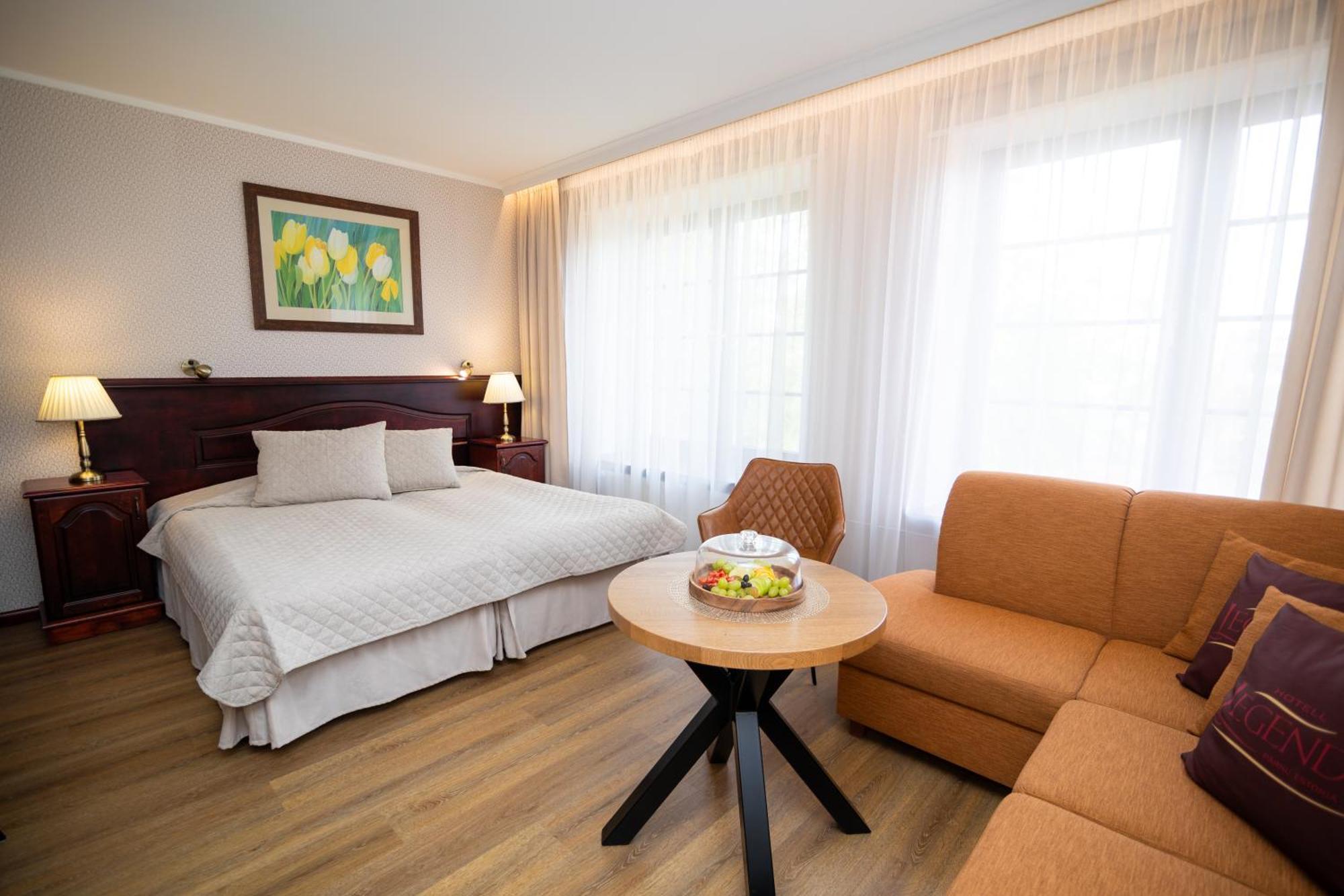 Hotel Legend Pärnu Kültér fotó