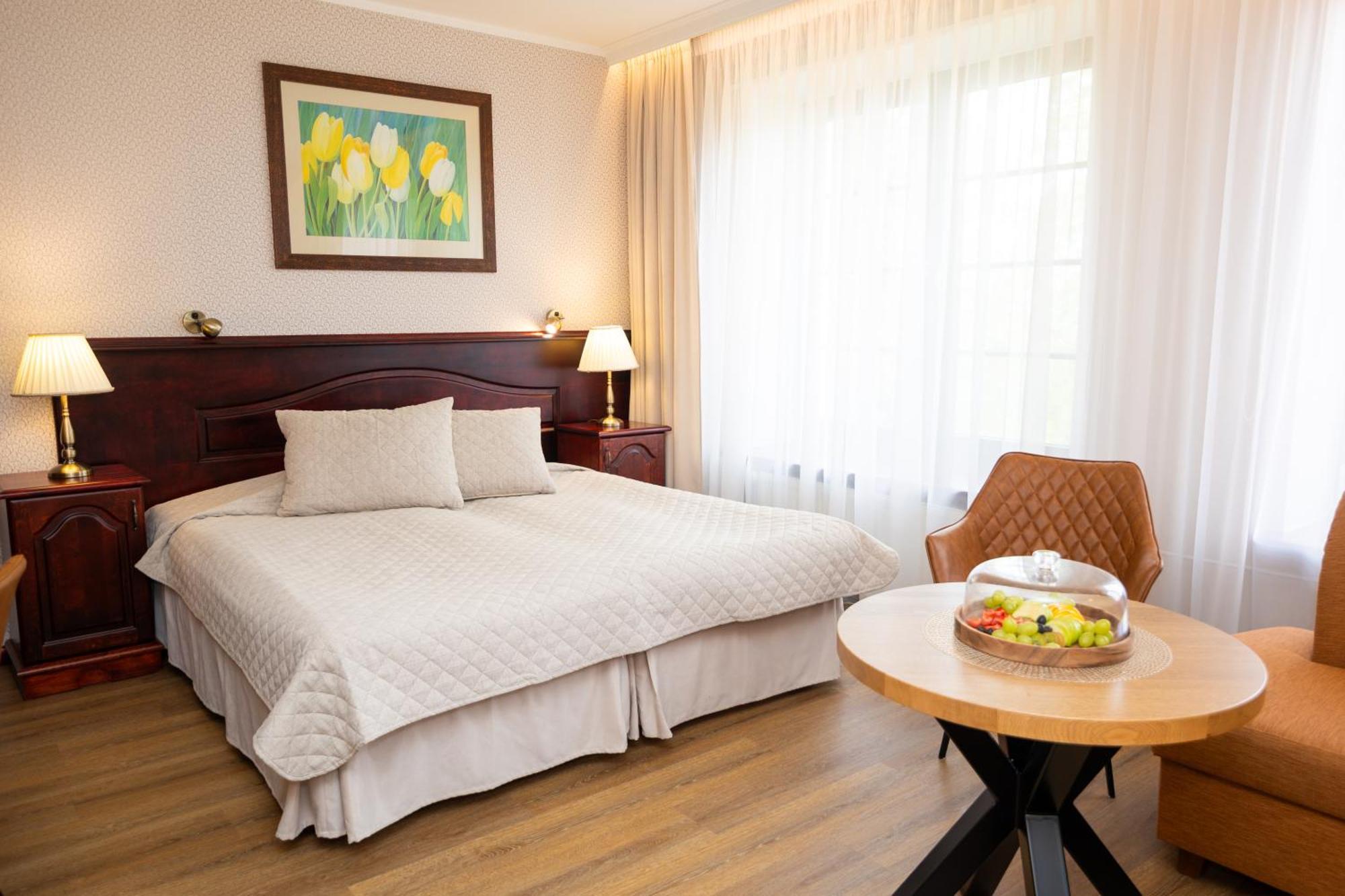 Hotel Legend Pärnu Kültér fotó