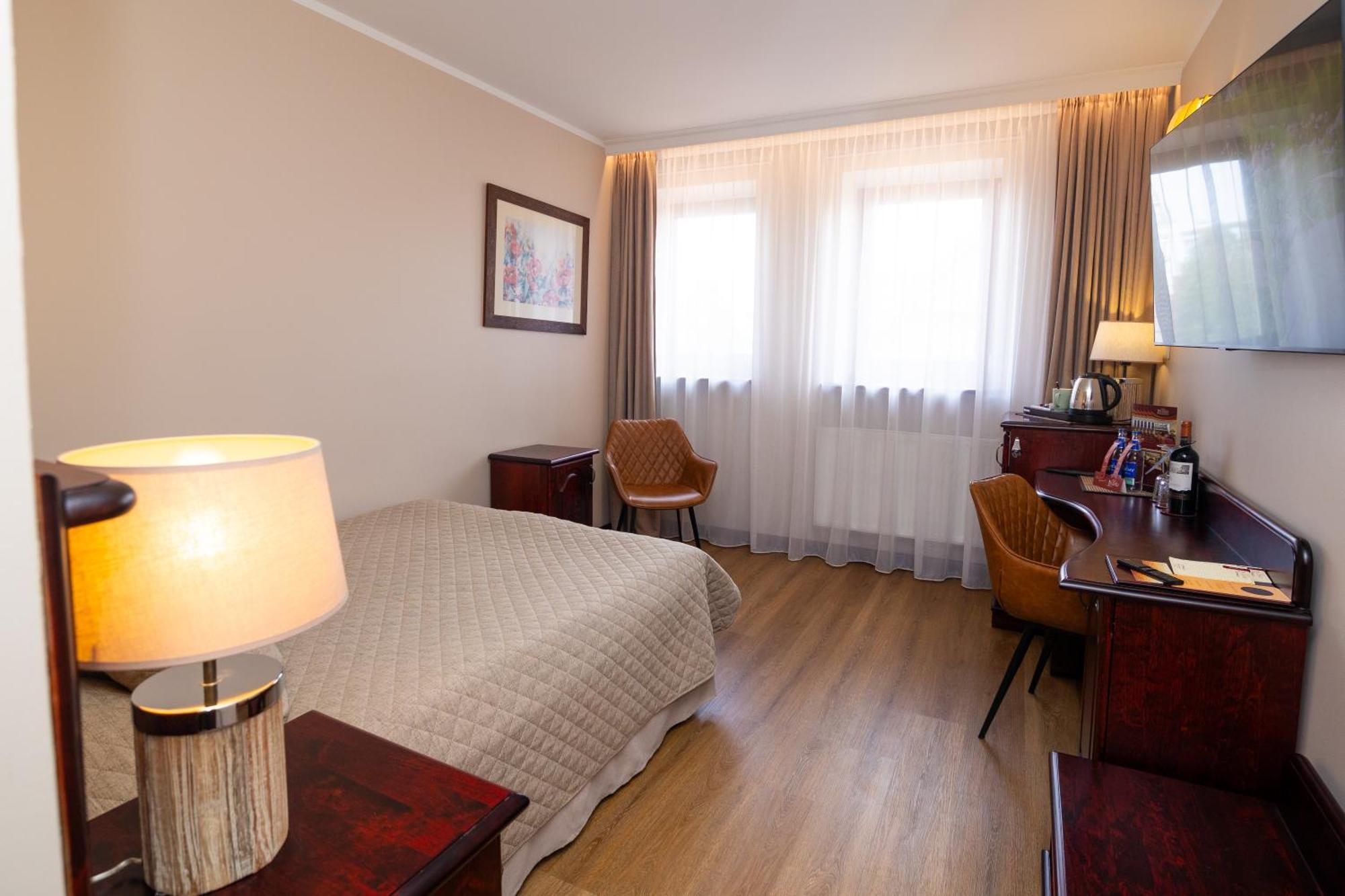 Hotel Legend Pärnu Kültér fotó
