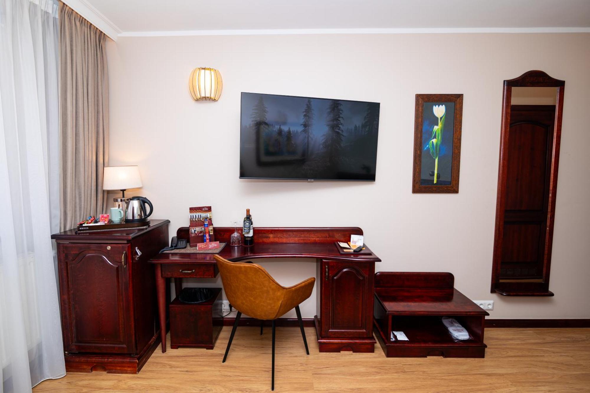Hotel Legend Pärnu Kültér fotó