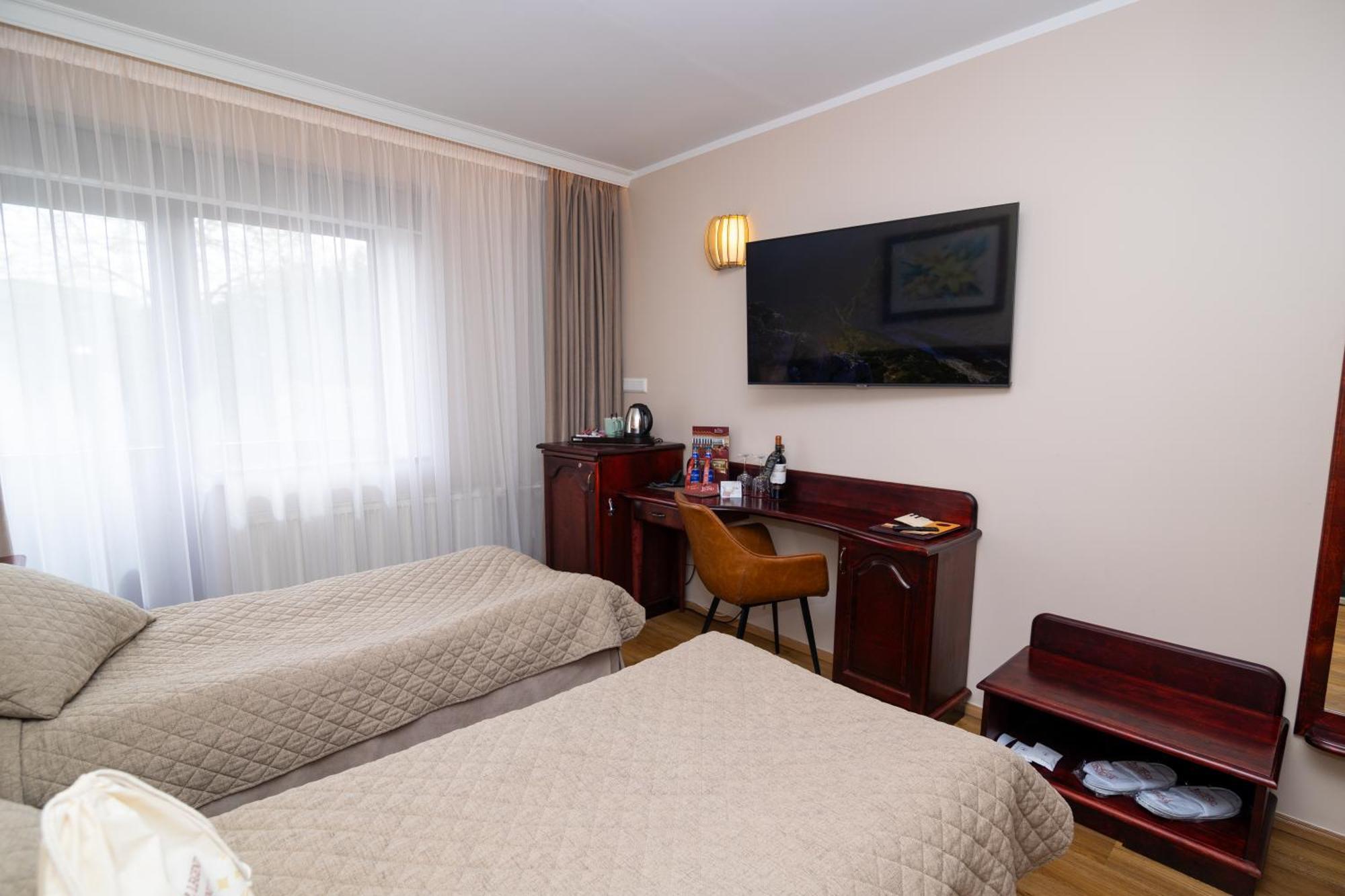 Hotel Legend Pärnu Kültér fotó