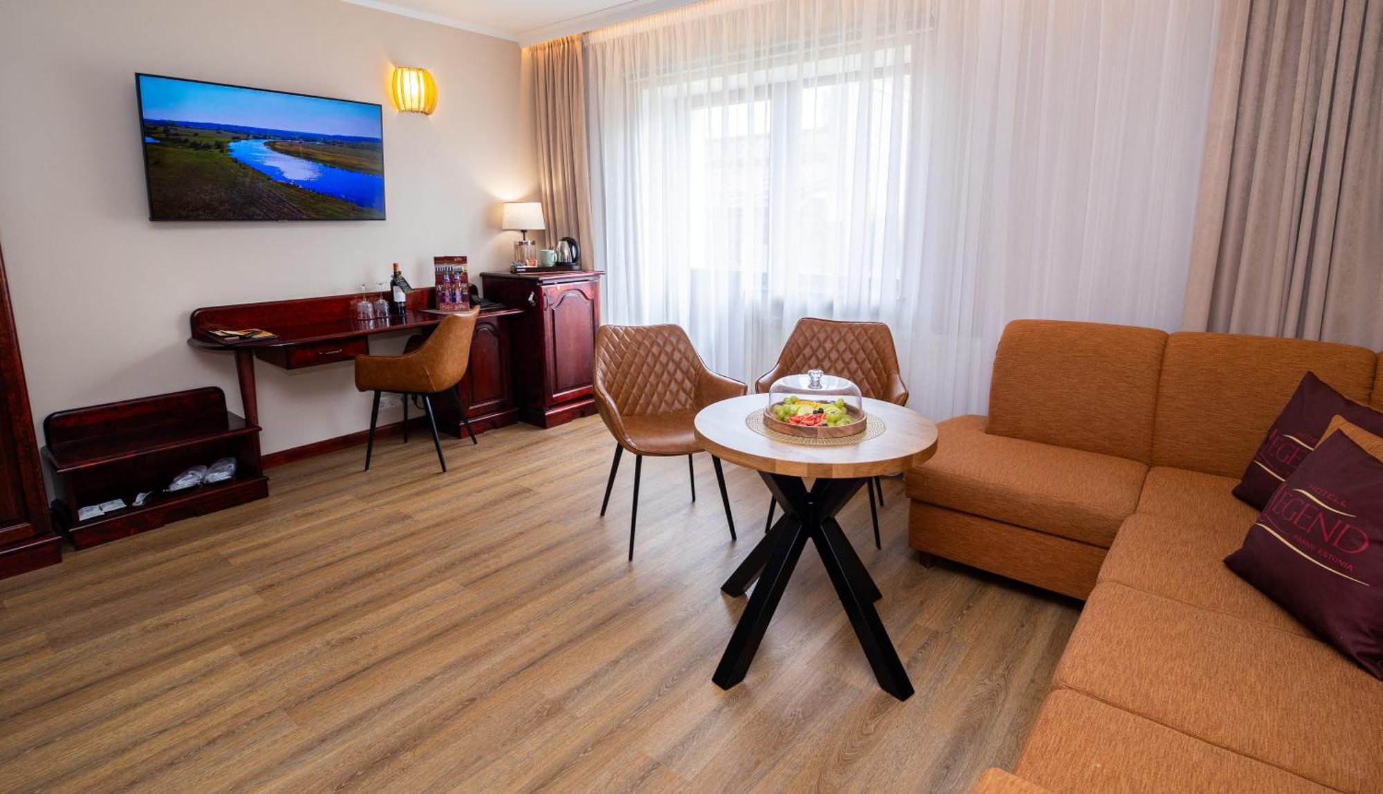 Hotel Legend Pärnu Kültér fotó