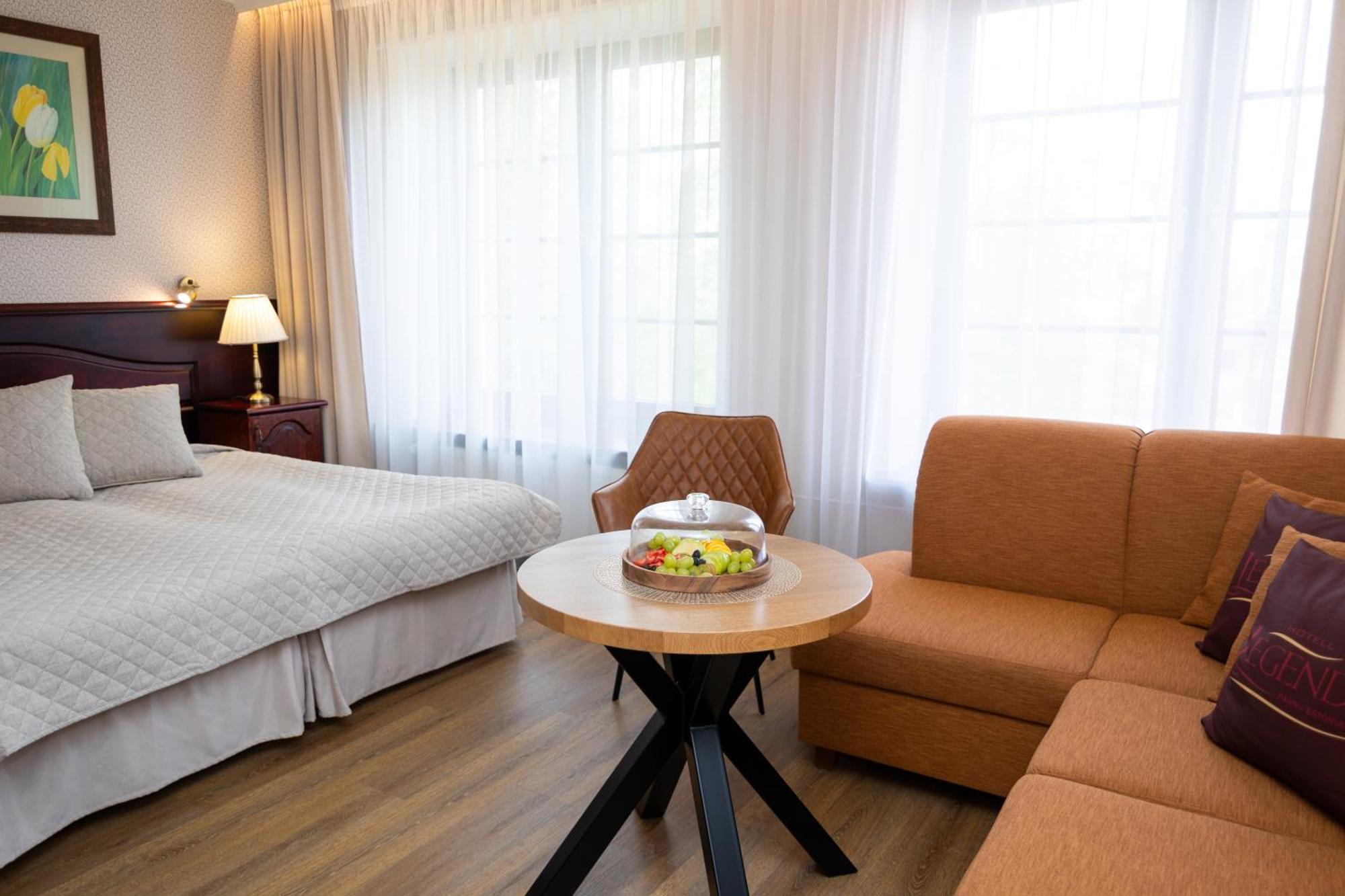 Hotel Legend Pärnu Kültér fotó