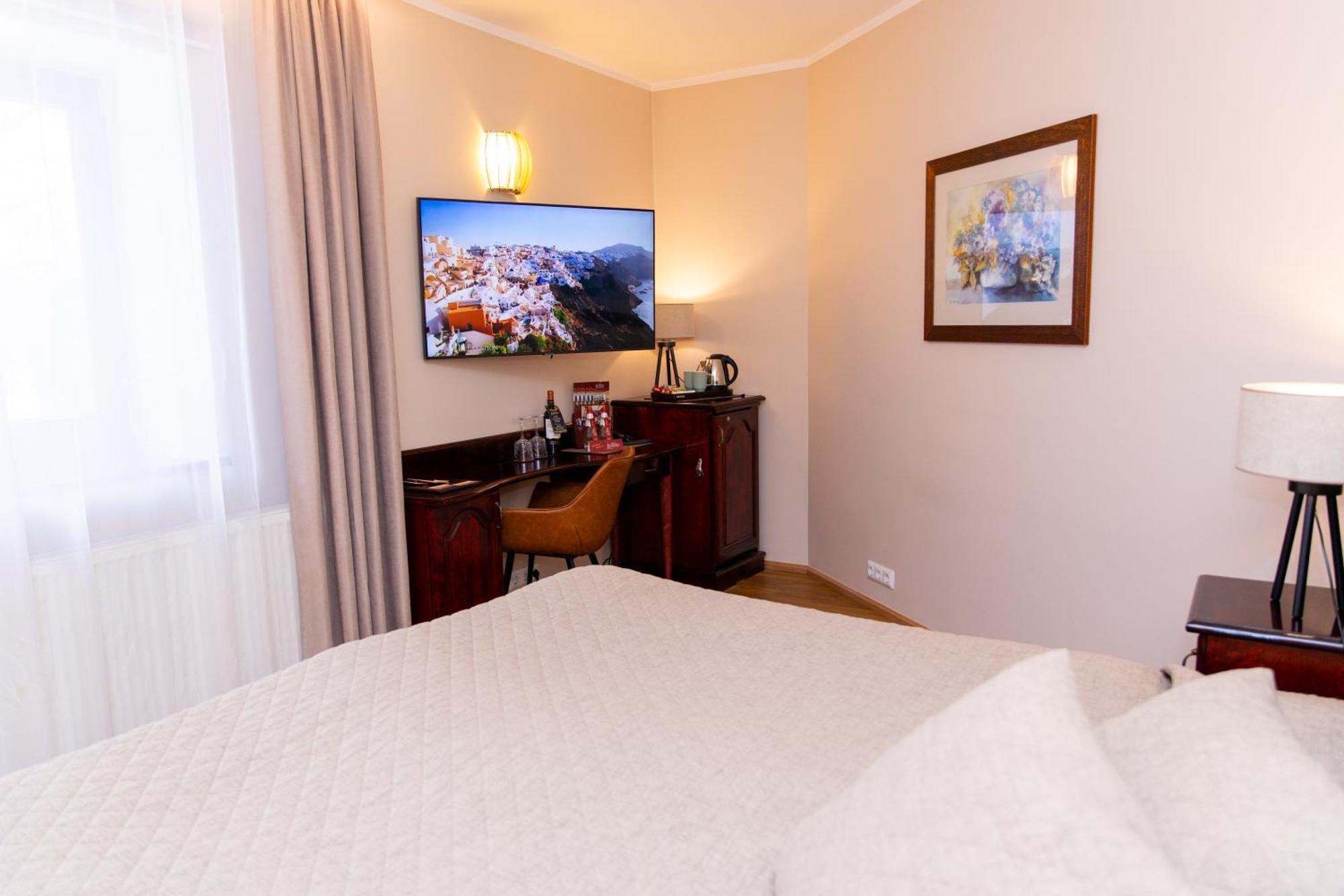 Hotel Legend Pärnu Kültér fotó