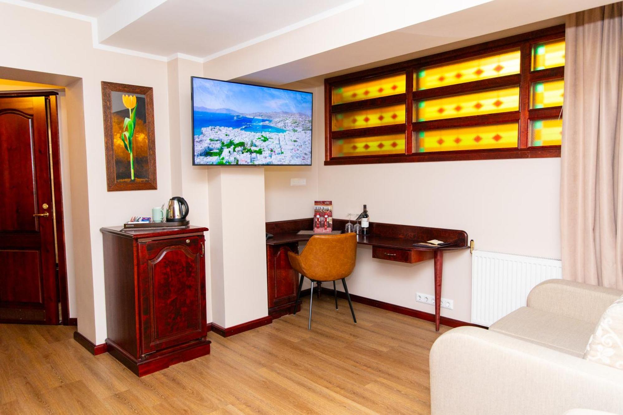 Hotel Legend Pärnu Kültér fotó